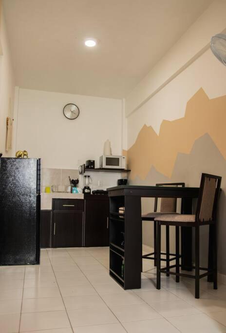 צ'טומאל Departamento Orellana 4 מראה חיצוני תמונה