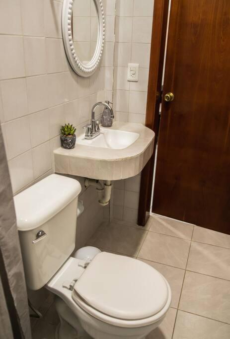 צ'טומאל Departamento Orellana 4 מראה חיצוני תמונה